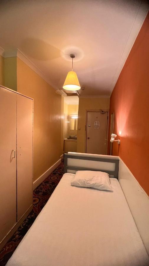 Gresham Hotel Bloomsbury ลอนดอน ภายนอก รูปภาพ