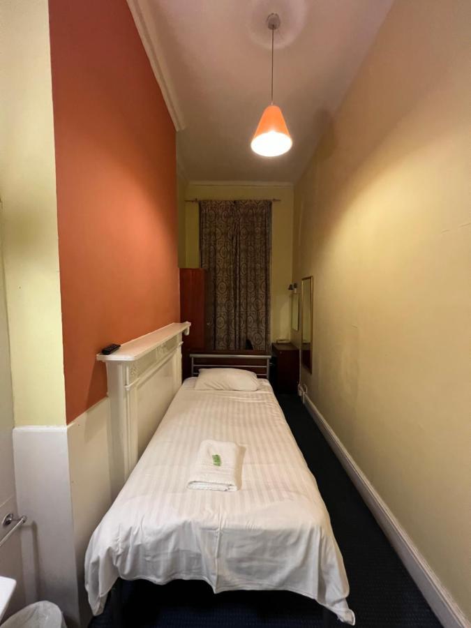 Gresham Hotel Bloomsbury ลอนดอน ภายนอก รูปภาพ