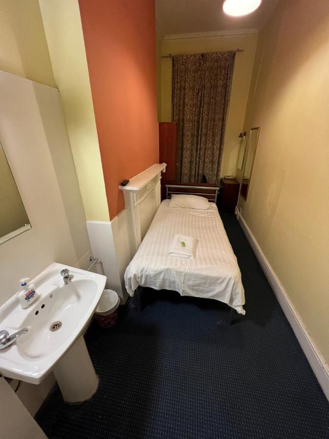 Gresham Hotel Bloomsbury ลอนดอน ภายนอก รูปภาพ