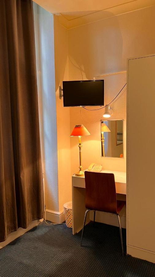 Gresham Hotel Bloomsbury ลอนดอน ภายนอก รูปภาพ