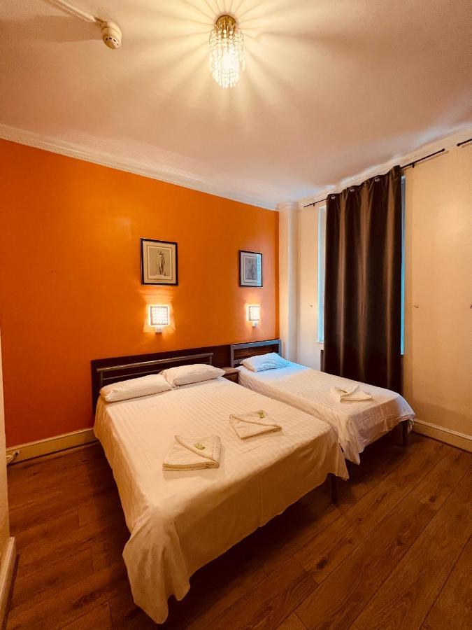 Gresham Hotel Bloomsbury ลอนดอน ภายนอก รูปภาพ