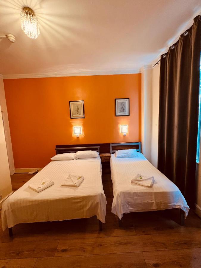 Gresham Hotel Bloomsbury ลอนดอน ภายนอก รูปภาพ
